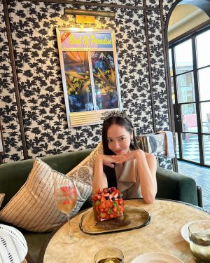Jessica Jung Instagram - 🎂 - Part 1 😜