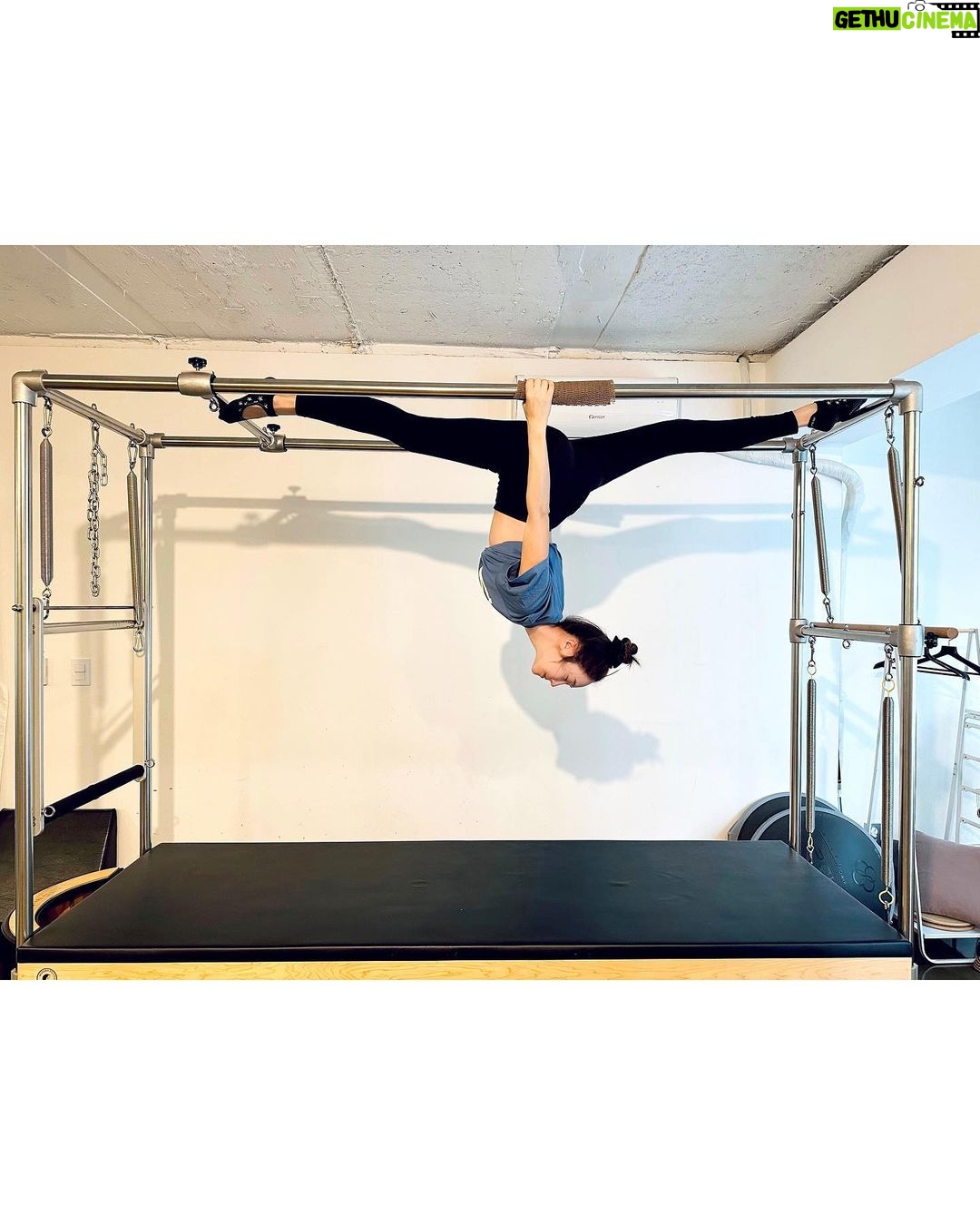 Jessica Jung Instagram - #pilates on my mind💭✨