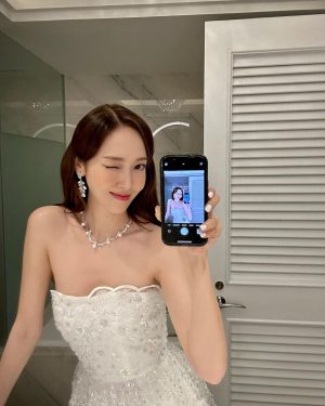 Jessica Jung Instagram - Expressions in abundance 😉🥰😛😘