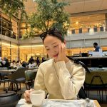 Jessica Jung Instagram - Staying cozy☕️🧸🤎 Paris, France