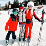 Jessica Simpson Instagram - Snow Bunnies 🐰