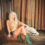Jessica Simpson Instagram - Feel’n my Goblin Gams today