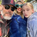 Jessica Simpson Instagram - Faux-sure feeling festive with my beautiful family in this Holiday Season.