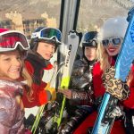 Jessica Simpson Instagram - Snow Bunnies 🐰