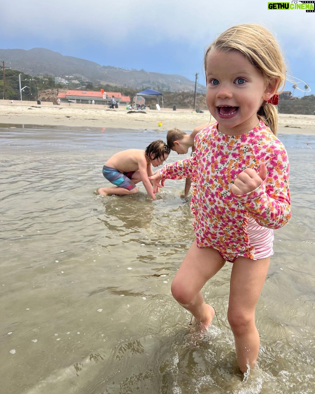 Jessica Simpson Instagram - So Birdie! All day everyday Go Go Go! #BIRDIEMAE
