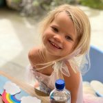 Jessica Simpson Instagram - A Birdie smile to brighten your Sunday 💛 #BIRDIEMAE