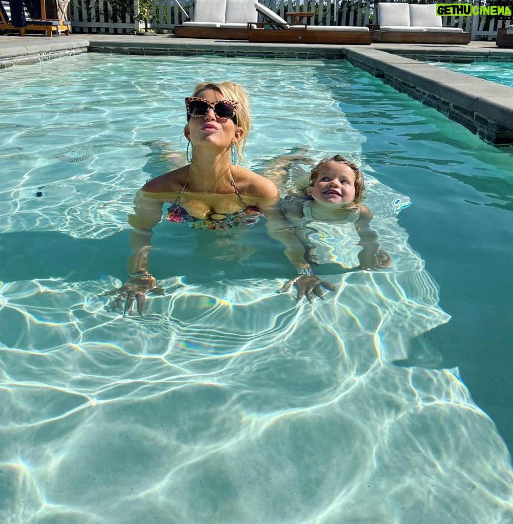 Jessica Simpson Instagram - Pool Yogis