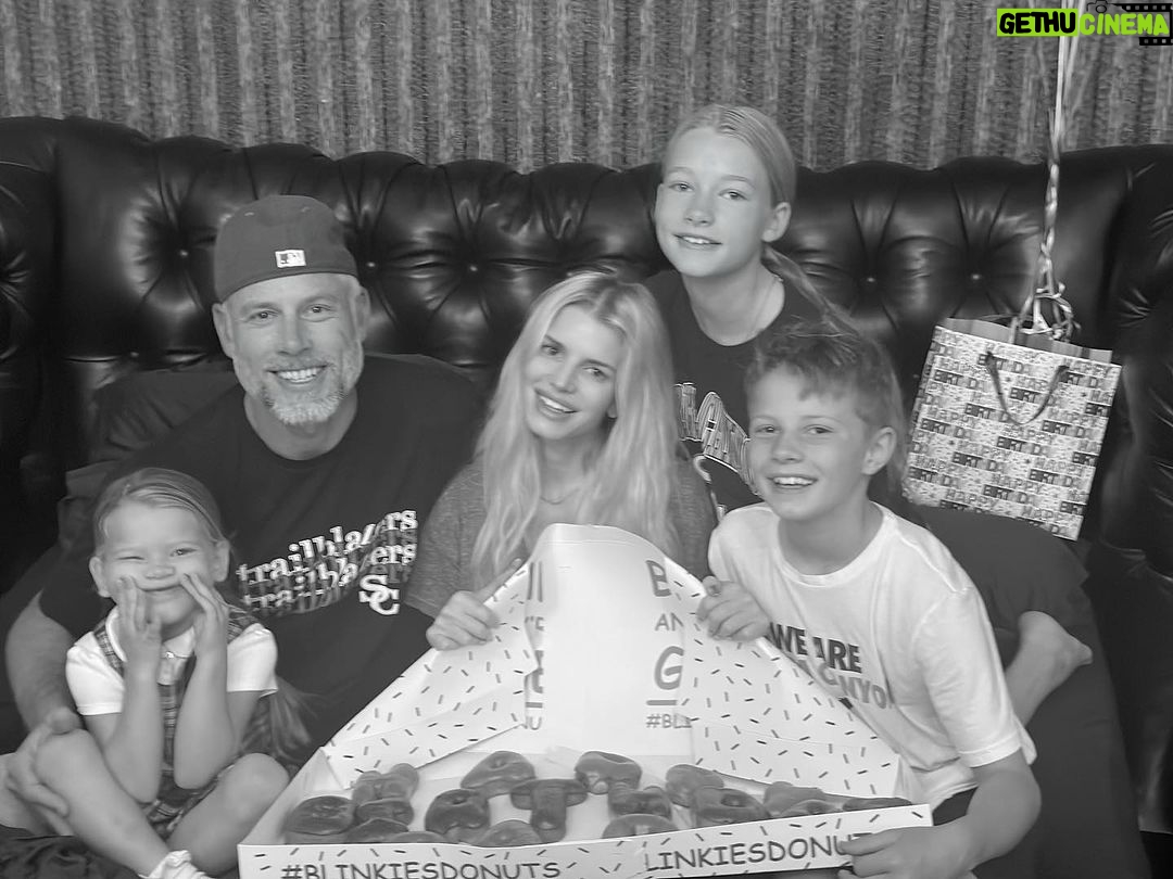 Jessica Simpson Instagram - Eric turned 44 on Sept 15 and his family gave him all the love cells we have to celebrate his life. My heart is so taken with this Man, I could hardly call it my own…. We love youuuu (he ain’t an Instagram guy, but I always think the more good wishes the better 😜)