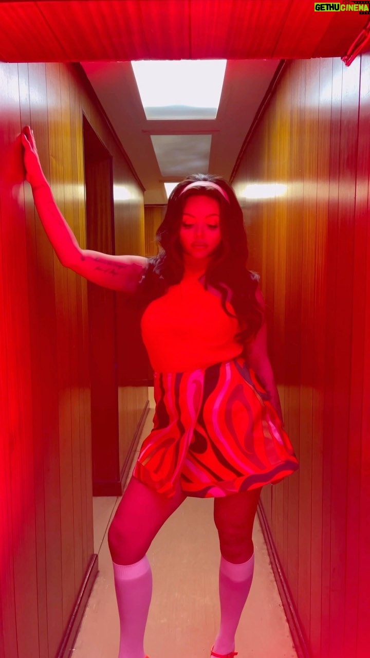 Jesy Nelson Instagram - Is it a Bad Thing that I wanna treat you good? Pre-save link in bio 🤍