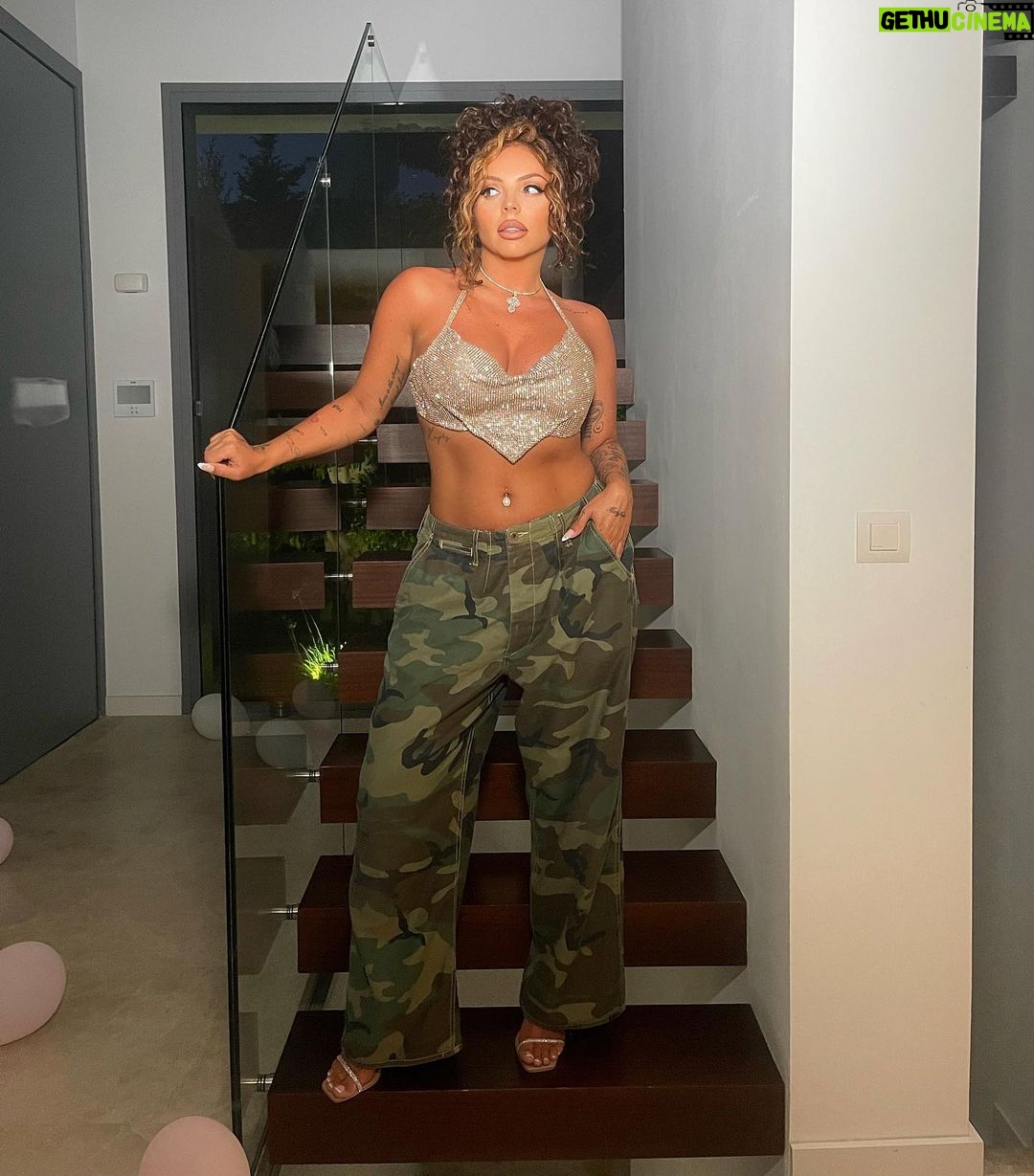 Jesy Nelson Instagram - 50 never felt so good 💍