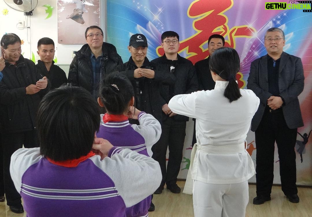 Jet Li Instagram - My suggestion is to set a goal before you start. Watch full video at Jetli.com@jetlicom #jetli #jetlicom #taijizen #Taiji #wushu