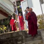 Jet Li Instagram - I last saw Nubpa Rinpoche 11 years ago at my home in Singapore. Time flies and he is now 81 years old. Recently, I brought my daughter to meet him in Nepal. He always has such a radiant smile that reminds me of the sun. The warmth from his presence stayed with me for a long time.