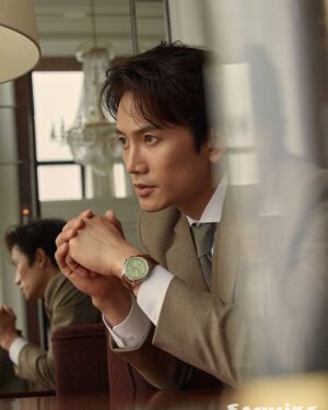 Ji Sung Instagram - #BREITLING #JISUNG