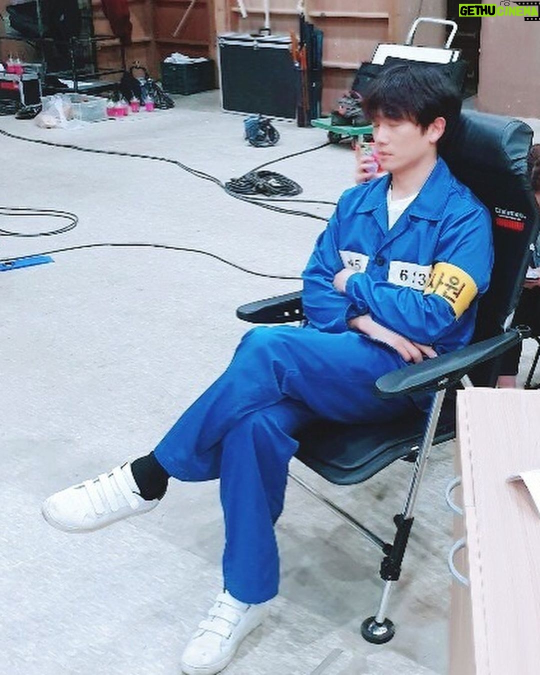 Ji Sung - 140.5K Likes - #의사요한 #차요한 #지성 졸고 있는데 몰래 찍어~!! ㅎㅎ