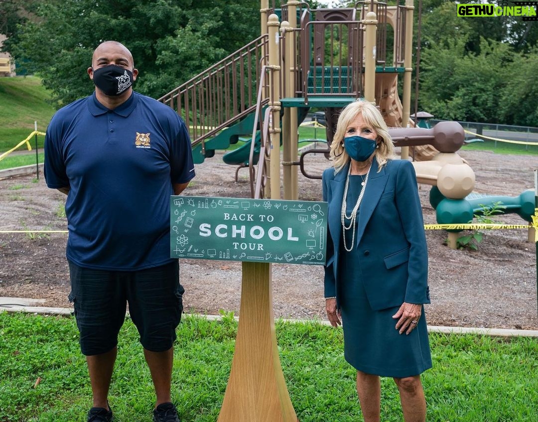 Jill Biden Instagram - We need a president who listens to educators. This is Mr. Christopher Wiggins. Let’s listen to him. He teaches 2nd grade at Shortlidge Academy in Wilmington, Delaware where I had the pleasure of visiting him on Tuesday. To support his students during this pandemic, Mr. Wiggins, like so many other educators, has made adjustments to his teaching plan in order to prepare for this school year. Educators everywhere are adapting to teaching remotely. Mr. Wiggins has decided to teach virtually from his classroom. He wants his students to get a sense for what their classroom will look and feel like once they're back. His priority is to build community and make his students feel safe. Teachers like Mr. Wiggins make me proud to be an educator. Shortlidge (Evan G.) Academy