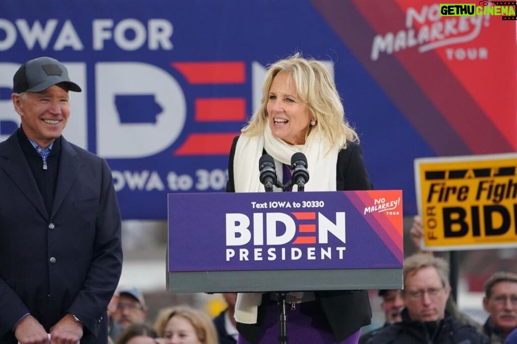 Jill Biden Instagram - The future starts here in Iowa and it starts today. It starts with all of us coming together to stand up for what’s right and elect @JoeBiden as President. Great day one of the #NoMalarkey bus tour! Council Bluffs, Iowa