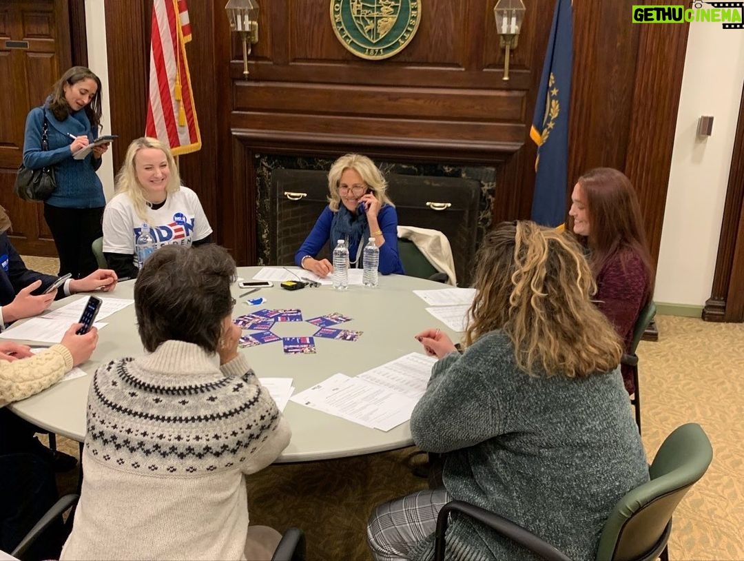 Jill Biden Instagram - Grassroots organizing is at the heart of this campaign. Thank you all for coming out to @PlymouthState to phonebank 📞 for #TeamJoe! #NHpolitics Plymouth State University