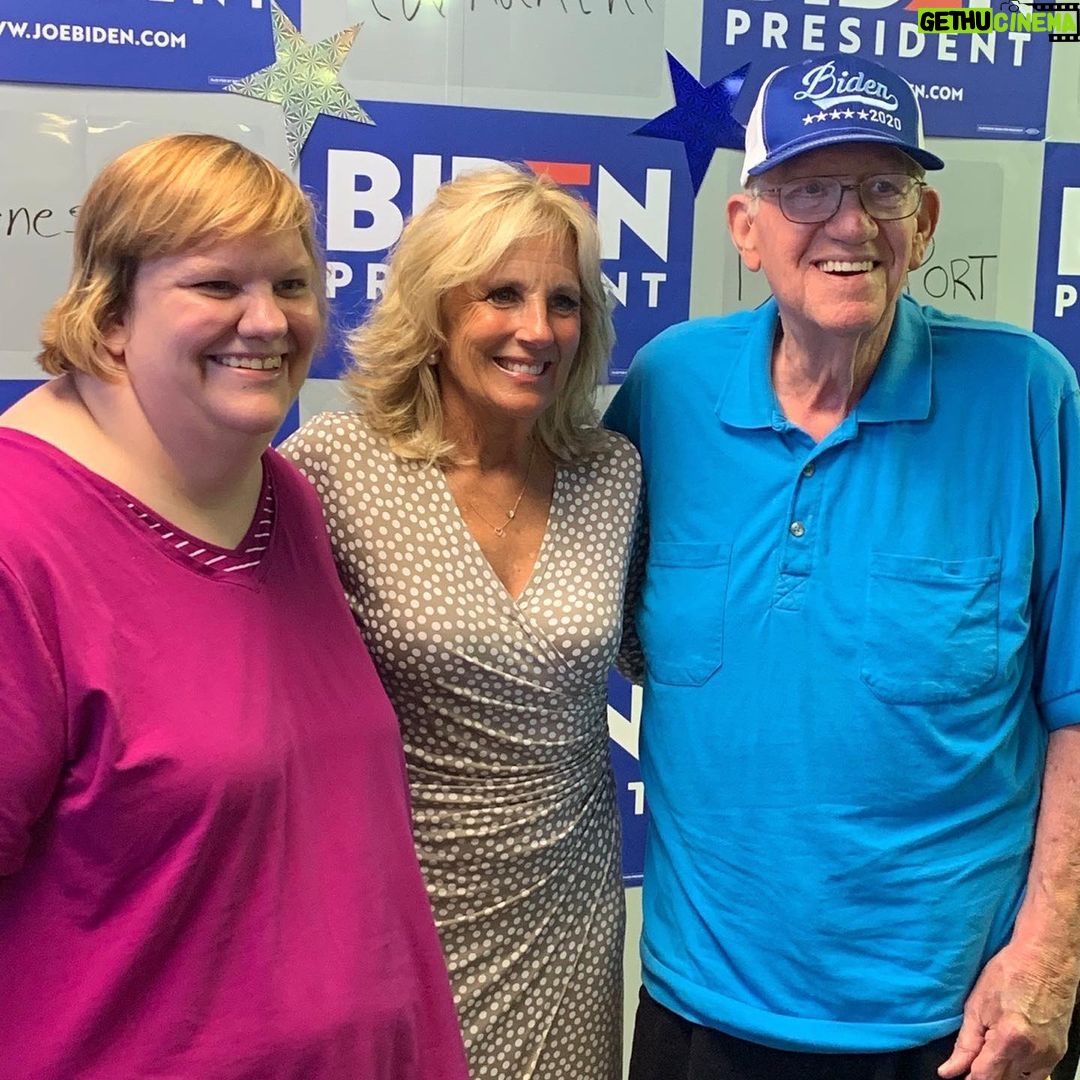 Jill Biden Instagram - It's been a heartbreaking week, but spending time with volunteers—who show up and get to work, just because they want to make the world a better place—reminds me of how much there is to be hopeful about. Thank you Davenport and Dubuque for welcoming me today! Iowa