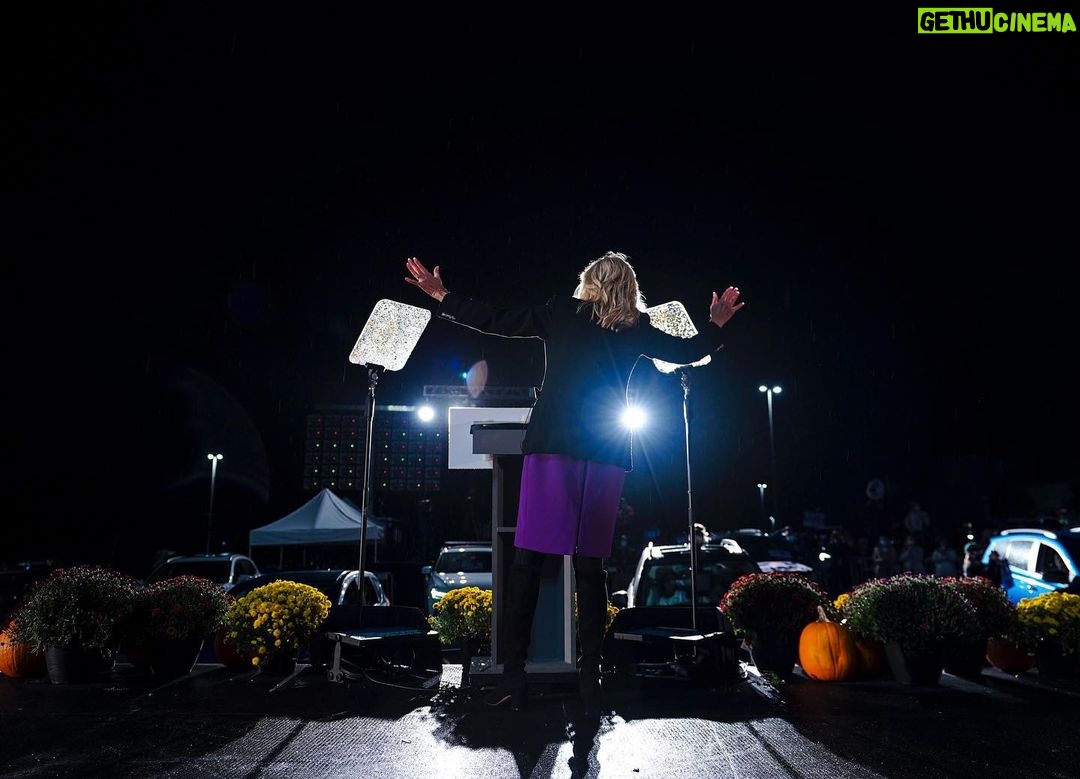 Jill Biden Instagram - Will you join us? Will you stand with Joe Biden and Kamala Harris? Because when you do, I know we will win. Scranton, Pennsylvania