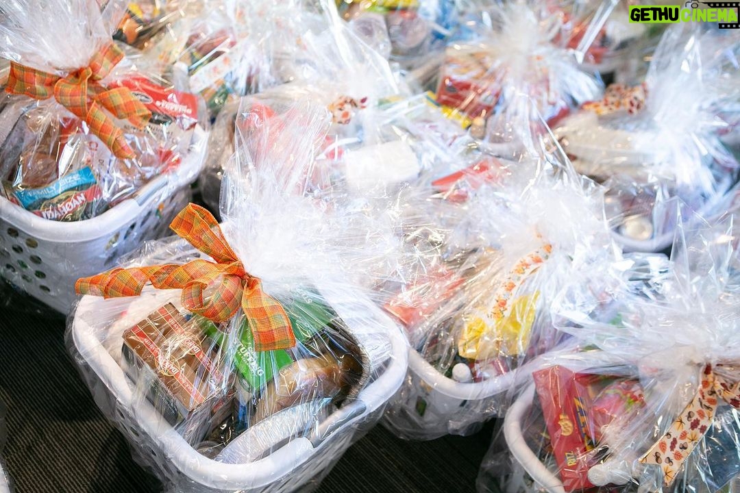 Jimmy Kimmel Instagram - THANK YOU for helping us feed families this Thanksgiving through our friends at @StJosephCtr. We matched your donations. Let’s do it again in December!