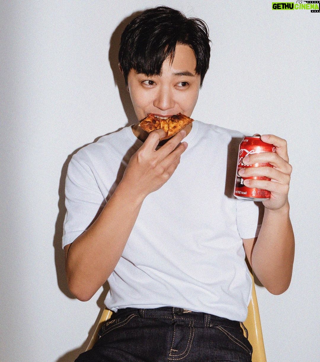 Jin Goo - 118K Likes - 🍕🥤