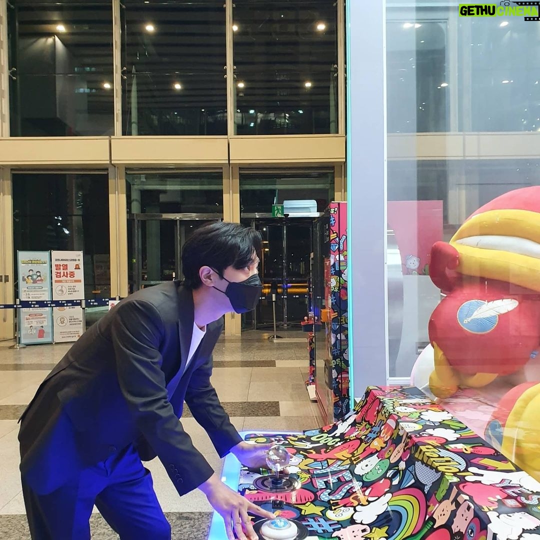 Jin Goo - 103.9K Likes - 🤭🤫