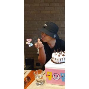 Jin Goo Instagram - #happybirthday 
Thankyou #maxxij