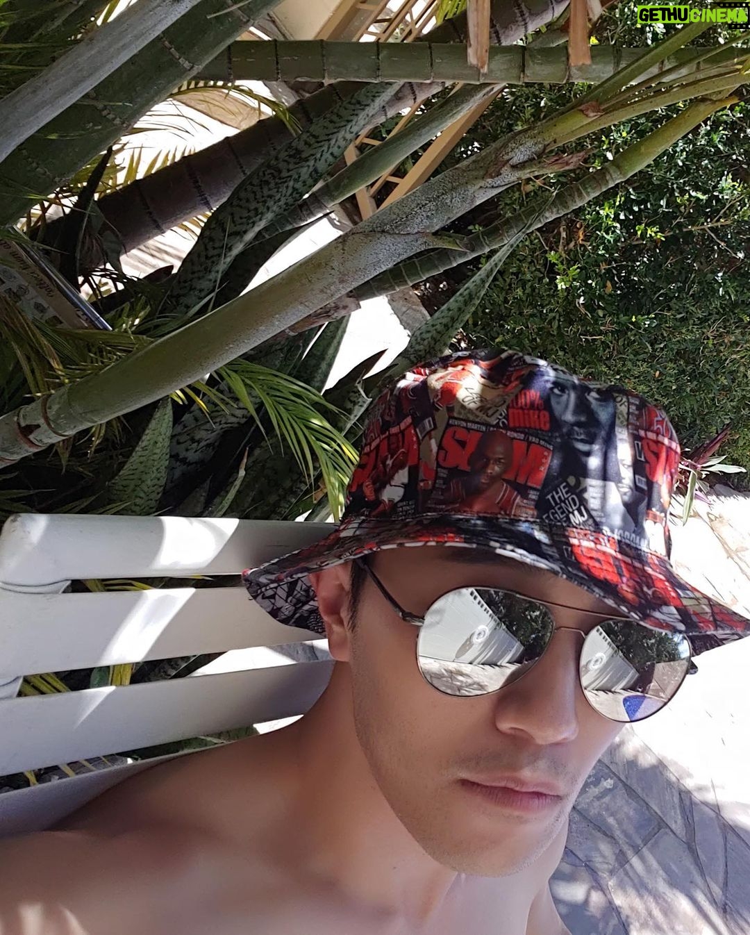 Jin Goo - 108.1K Likes - 무더운 #여름 모두 잘 지내고 있나요?!
#생일 축하해주셔서 모두 감사합니다^^
Thank you for #birthday wishes