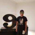 Jin Goo Instagram - #맥주한잔하9 #문화생활중이9 My favourite things to do had a #beer went to #artmuseums