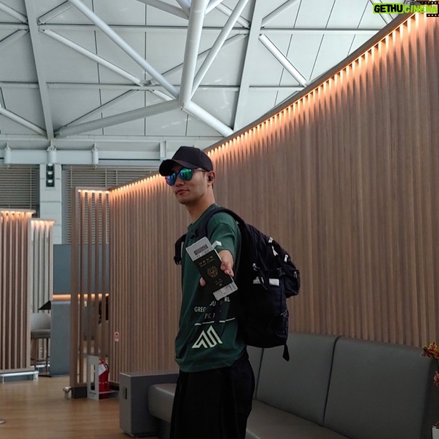 Jin Goo - 117.8K Likes - 더 넓은 #세상으로!
#paris Here I come! #meet you there!