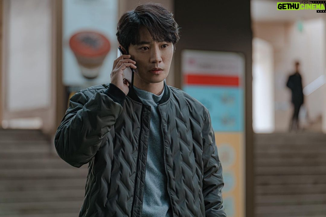 Jin Goo Instagram - ⠀ 22:30 우월한 하루 ⠀ 오늘도 본.방.사.수 ⠀ #우월한하루 #ASUPERIORDAY #OCN #많관부