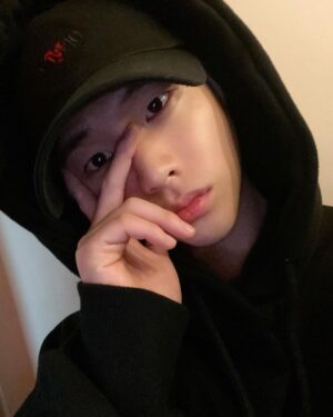 Jinhwan Instagram - 연습하자!!!!!!!!!!!!!!!!!!!!!