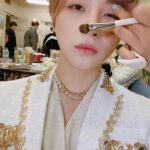 Jinhwan Instagram - 😉