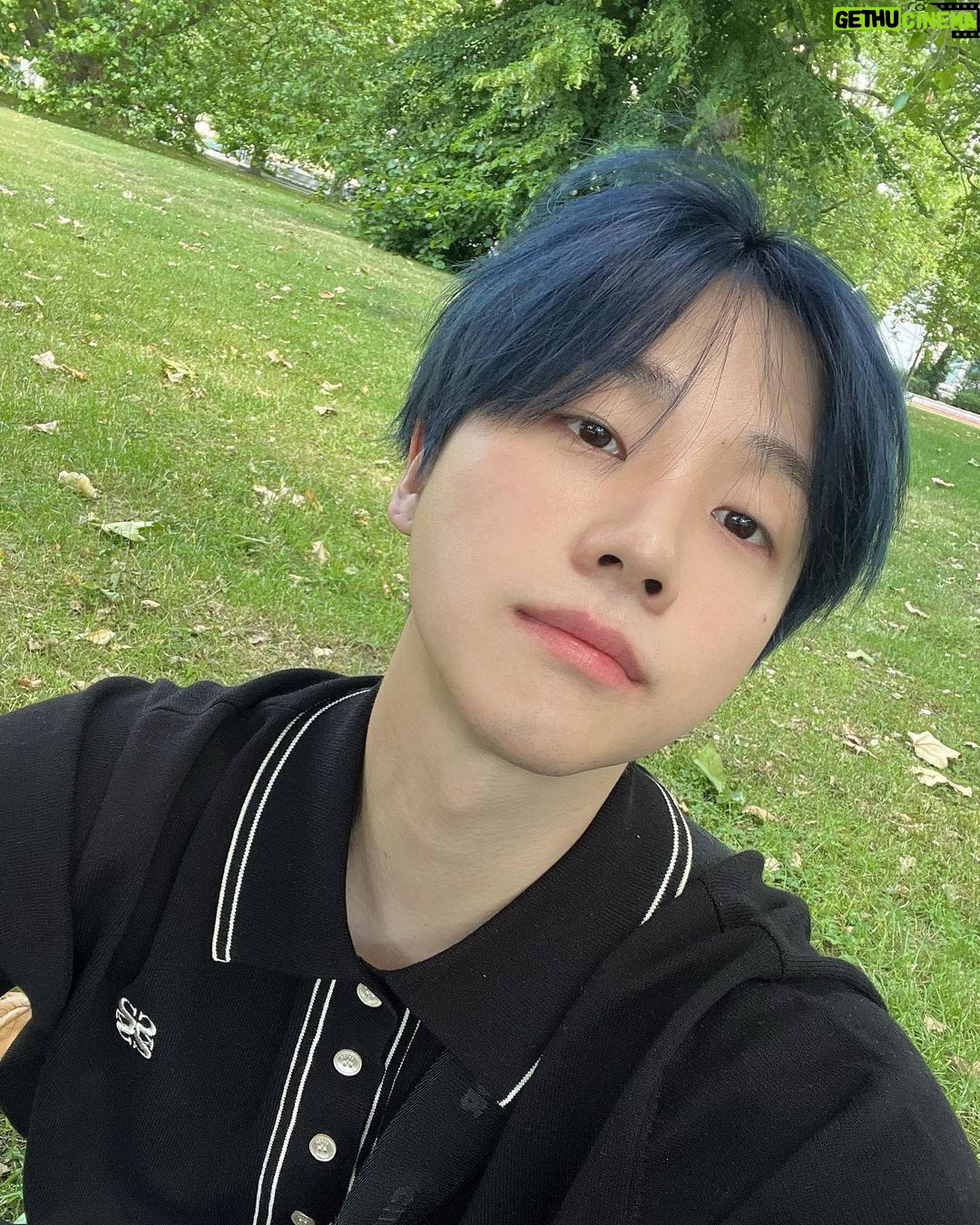 Jinhwan Instagram - so Random ๐ธin๐ฉ๐ช hope to come again soon