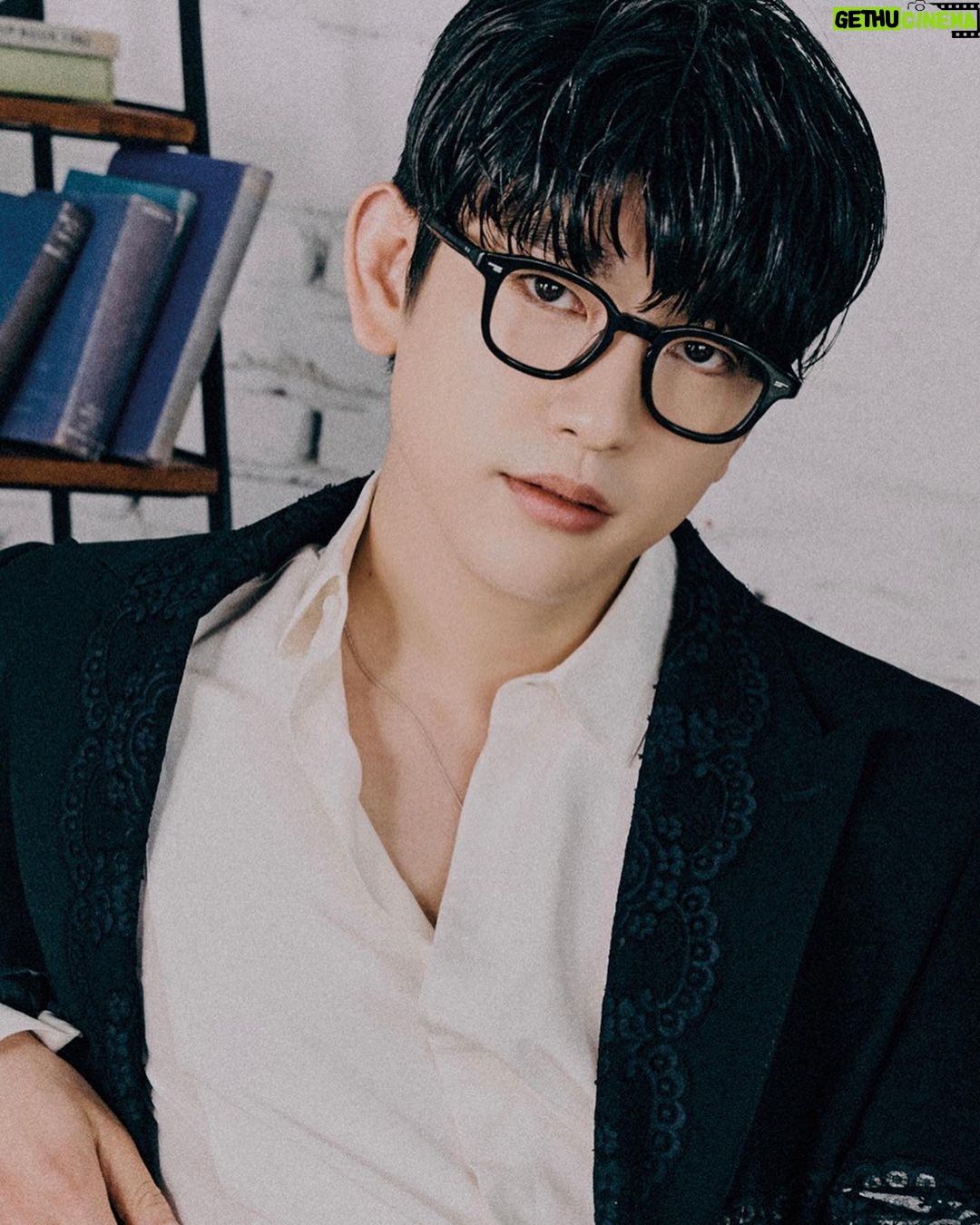 Jinyoung - 1 Million Likes - GOT7
