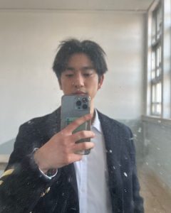 Jinyoung Instagram - #크리스마스캐럴 #christmascarol