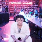 Jirakit Kuariyakul Instagram – L’Officiel Hommes Thailand @hommesthailnd 
ส่งท้ายปีกันอย่างยิ่งใหญ่กับปาร์ตี้ซิกเนเจอร์สุดเหวี่ยง L’Officiel Hommes to Celebrate The Magnificent Year เพื่อเฉลิมฉลองให้กับความยิ่งใหญ่ในปีที่ผ่านมา พร้อมต้อนรับตำนานบทใหม่ในปีที่จะมาถึงไปพร้อมกัน

ในงานที่จัดขึ้น ณ Paper Plane Project จัดเต็มทั้งดีเจสุดพิเศษอย่าง UrboyTJ งานแฟชั่นโชว์โดยความร่วมมือระหว่าง Oppo และ Ambush โดยมี Yoon Ahn ดีไซเนอร์คนสำคัญของแบรนด์มาเอง บู๊ตโขว์เคสความพิเศษของเรือนเวลาจาก RADO และอาฟเตอร์ปาร์ตี้พร้อมเครื่องดื่มรสละมุนจาก Johnnie Walker Gold Label แบบสนุกสุดๆ แบบไม่มีใครยอมใครครับ

ปิดปีแบบสุดเหวี่ยงแบบนี้ L’Officiel Hommes Thailand ไม่แพ้ใครแน่นอนครับ

#HommesThailand
#LOfficielHommesThailand
#LOfficielHommesParty
#OPPOxAMBUSH  #HappyFlippedYear
#RadoThailand
#PaperPlaneProject
#johnniewalkergoldlabel