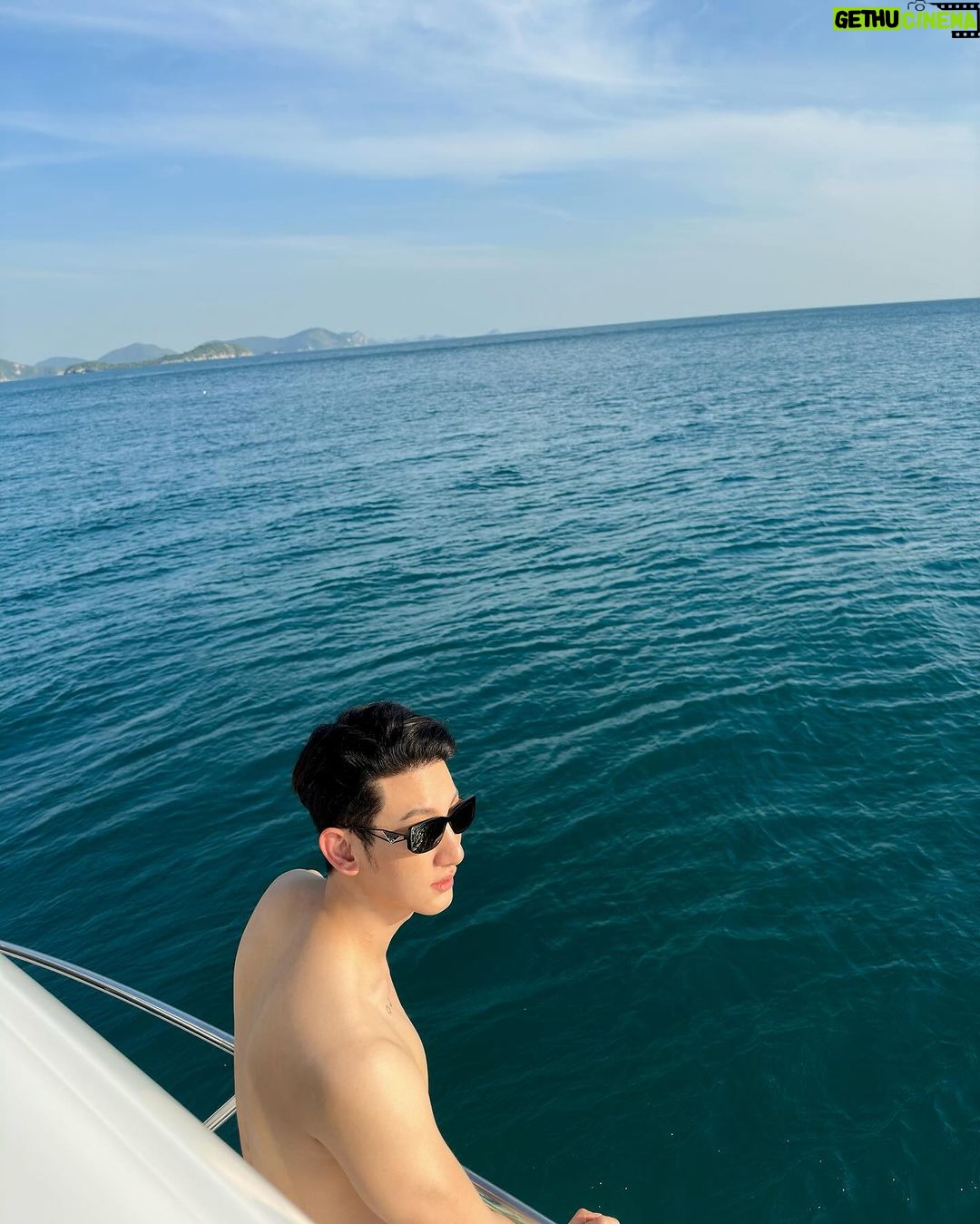 Jirakit Kuariyakul Instagram - Long time no sea 🌊