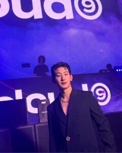 Jirakit Kuariyakul Instagram - Congratulations on your new chapter !! You are the special one! Wish you all success @bbrightvc @cloud9.ent.official #cloud9entgrandopeningparty