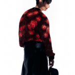 Jirakit Kuariyakul Instagram - Red Creative Director @therealsorapol Fashion Director Judy Lee (@jleestyle) Photographer MyoungHwan Yeo (@YEO_MH) Hair Gunwoo Kim (@hairkid) Make-up Ji Hye Kang (@hyehye_______) Videography MyoungHwan Yeo (@yeo_mh