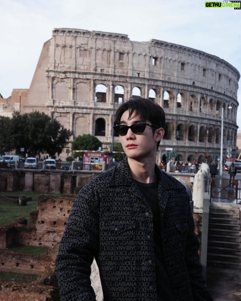Jiratchapong Srisang Instagram - ⚔️ Colosseum, Rome, Italy