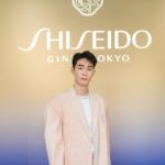 Jiratchapong Srisang Instagram – ดีใจและรู้สึกเป็นเกียรติมากๆ ที่ได้มาร่วมงาน @shiseido “Journey of Potential” 1st event in Bangkok
Let’s discover your skin potential within✨ มาสัมผัสประสบการณ์และร่วมทดลอง New Vital Perfection Advanced Cream กันในงานได้จนถึง 4 ก.พ. นี้นะครับ

#VitalPerfection 
#ShiseidoThailand 
#PotentialHasNoAge