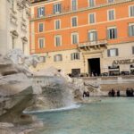 Jiratchapong Srisang Instagram - ขอให้ลูกได้กลับมาอิตาลีอีกนะครับ 🤍 Trevi Fountain, Rome