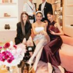 Jiratchapong Srisang Instagram - @Rogervivier #RogerVivierTH #RogerVivierSiamParagon Siam Paragon