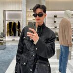Jiratchapong Srisang Instagram - 😗😎 @versace #LUXEHALLSiamParagon Siam Paragon