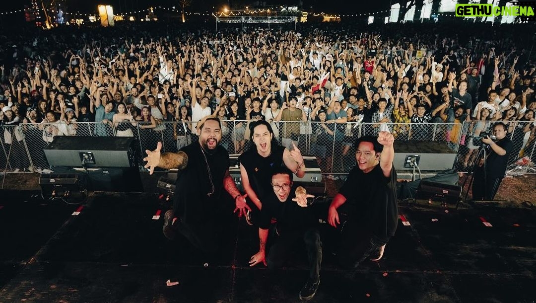 Jirayu La-ongmani Instagram - @retrospect_official at Big mountain 🙏🔥 📸 @champnpia