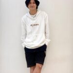 Jirayu La-ongmani Instagram - ผมพูดได้เลยว่า Collection นี้ รวมกันมันส์กว่า มากกกก LEO X Atmos แบรนด์สตรีทแวร์ระดับโลก ต้องมีติดบ้านไว้แล้วนะ วางจำหน่ายแล้ววันนี้ เฉพาะที่ร้าน atmos Bangkok เท่านั้น ลุยเลยทุกคน! #LEOxatmos #LEOรวมกันมันส์กว่า #atmos #atmosthailand #atmosbangkok