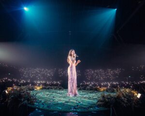 Jirayu La-ongmani Instagram - สวยมากกก เก่งมากกก❤️❤️❤️ #violettewautier #youbetterlovemeconcert