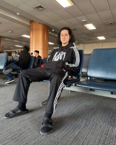 Jirayu La-ongmani Instagram - ผมอะ korn คุณอะ ใคร