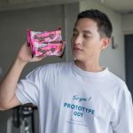 Jirayu Tangsrisuk Instagram – เจมส์อยากชวนทุกคนมาสัมผัส 2 รสชาติความอร่อยของครีโมอะตอม กับครีโมอะตอมฮาร์ทช็อกโก้เบอร์รี และอะตอมช็อกโกแลตนักเก็ตวานิลลา ที่เสิร์ฟมาในถาดไซส์พอดีมือ ทานสะดวก ช็อกโกแลตเข้มข้น ให้ฟินกับช่วงแฮปปี้โมเมนต์ได้แบบสุดฟีลล 🍫🍫🍫

📌พิเศษ 2 ชิ้น 32 .- (ปกติ 40.-)
 📌วันที่ 13 – 19 ธค. 66 เฉพาะที่ 7-Eleven เท่านั้น!!!

ช้าหมดอดไม่รู้ด้วยน้าาา สั่งเลย👇🏻
🛒 ช่องทาง Online : 7-Eleven Delivery
https://7eleventh.page.link/NyEj
https://7eleventh.page.link/FJMs

🚩ร้านค้าใกล้บ้าน
7-Eleven, Lotus, The Mall, Big C, MaxValu, Gourmet Market และตู้ค​รีโม​ทั่วประเทศ

#ครีโมฟินให้สุดฟีล #ไอติมครีโม #cremo